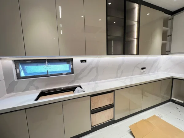fabricator-white-zenstone (7) Fabricator White